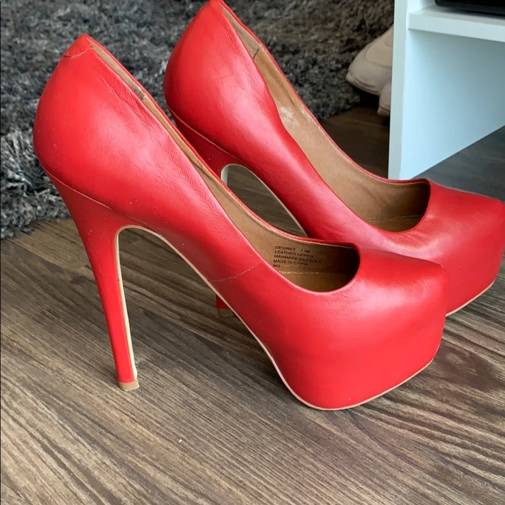 Steve Madden Red Heels